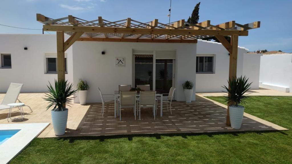 Palapa Garden Alojamientos, Piscina Privada Y Cerca Del Mar Chiclana de la Frontera Luaran gambar