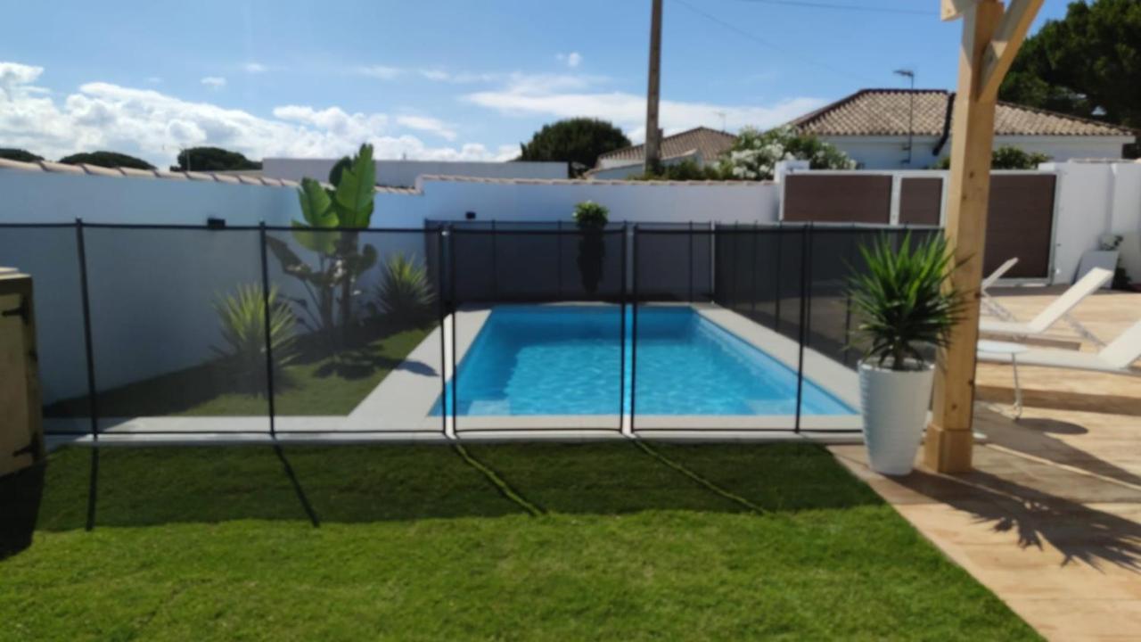Palapa Garden Alojamientos, Piscina Privada Y Cerca Del Mar Chiclana de la Frontera Luaran gambar