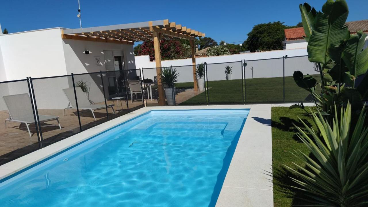 Palapa Garden Alojamientos, Piscina Privada Y Cerca Del Mar Chiclana de la Frontera Luaran gambar