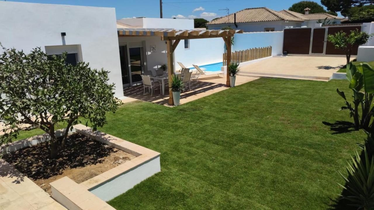 Palapa Garden Alojamientos, Piscina Privada Y Cerca Del Mar Chiclana de la Frontera Luaran gambar