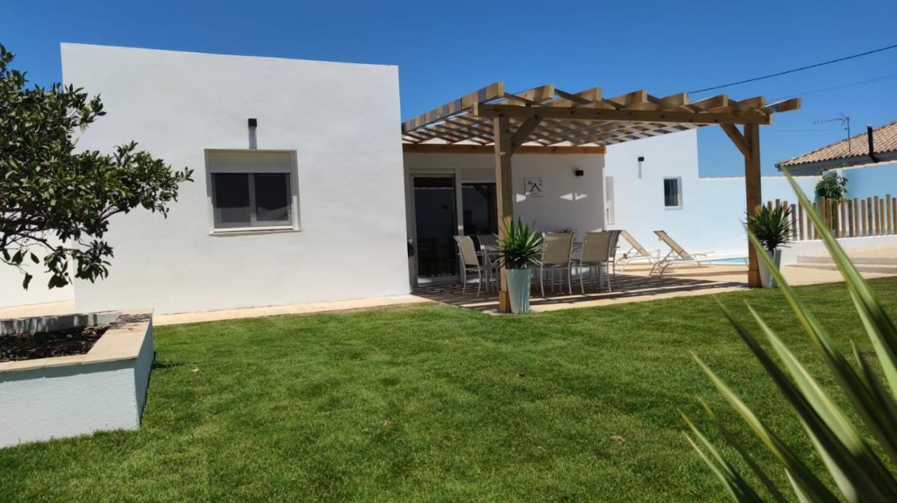 Palapa Garden Alojamientos, Piscina Privada Y Cerca Del Mar Chiclana de la Frontera Luaran gambar