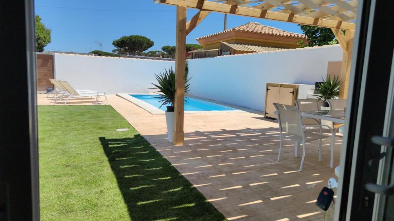 Palapa Garden Alojamientos, Piscina Privada Y Cerca Del Mar Chiclana de la Frontera Luaran gambar