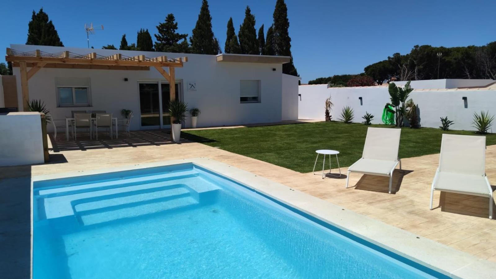 Palapa Garden Alojamientos, Piscina Privada Y Cerca Del Mar Chiclana de la Frontera Bilik gambar